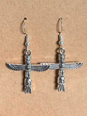 Egyptian Winged Scarab Silver Tone Dangle Earrings Boho Ancient Egypt